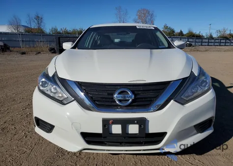 2017 Nissan Altima 2.5 из США, поврежденный, VIN 1N4AL3AP5HC238970